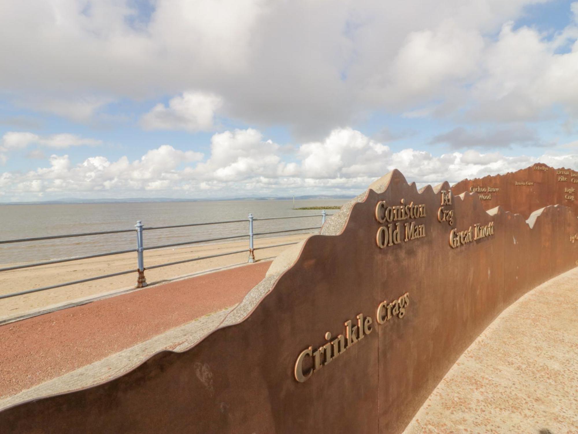 The Bay Cottage Morecambe Esterno foto